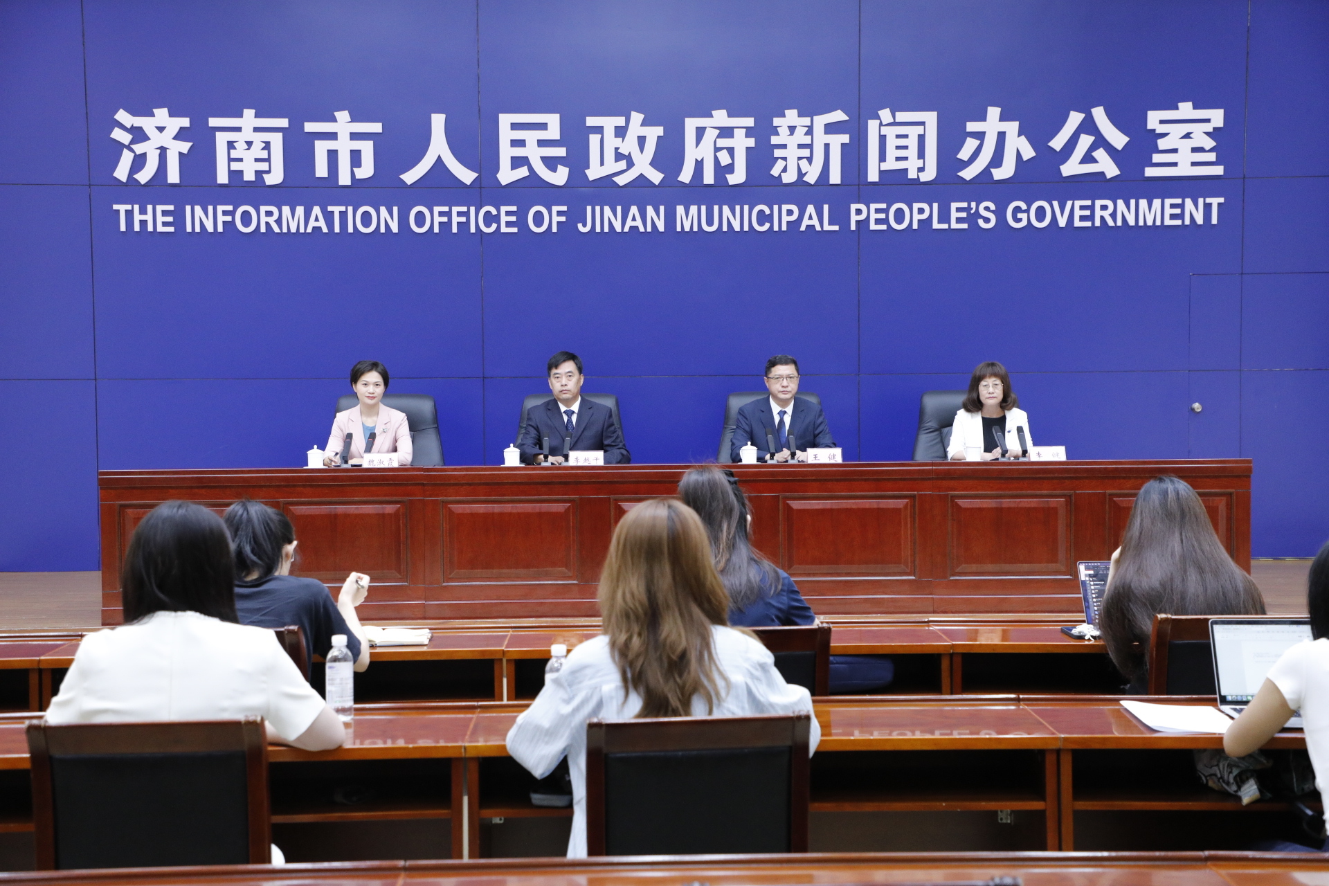 历下区打造全市首家街道级为老服务产业联盟 推出5大类150余项养老服务