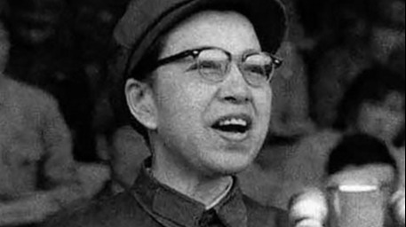 1967年,江青密谋批斗刘少奇,刘少奇抗议:你们是在侮辱我们的国家