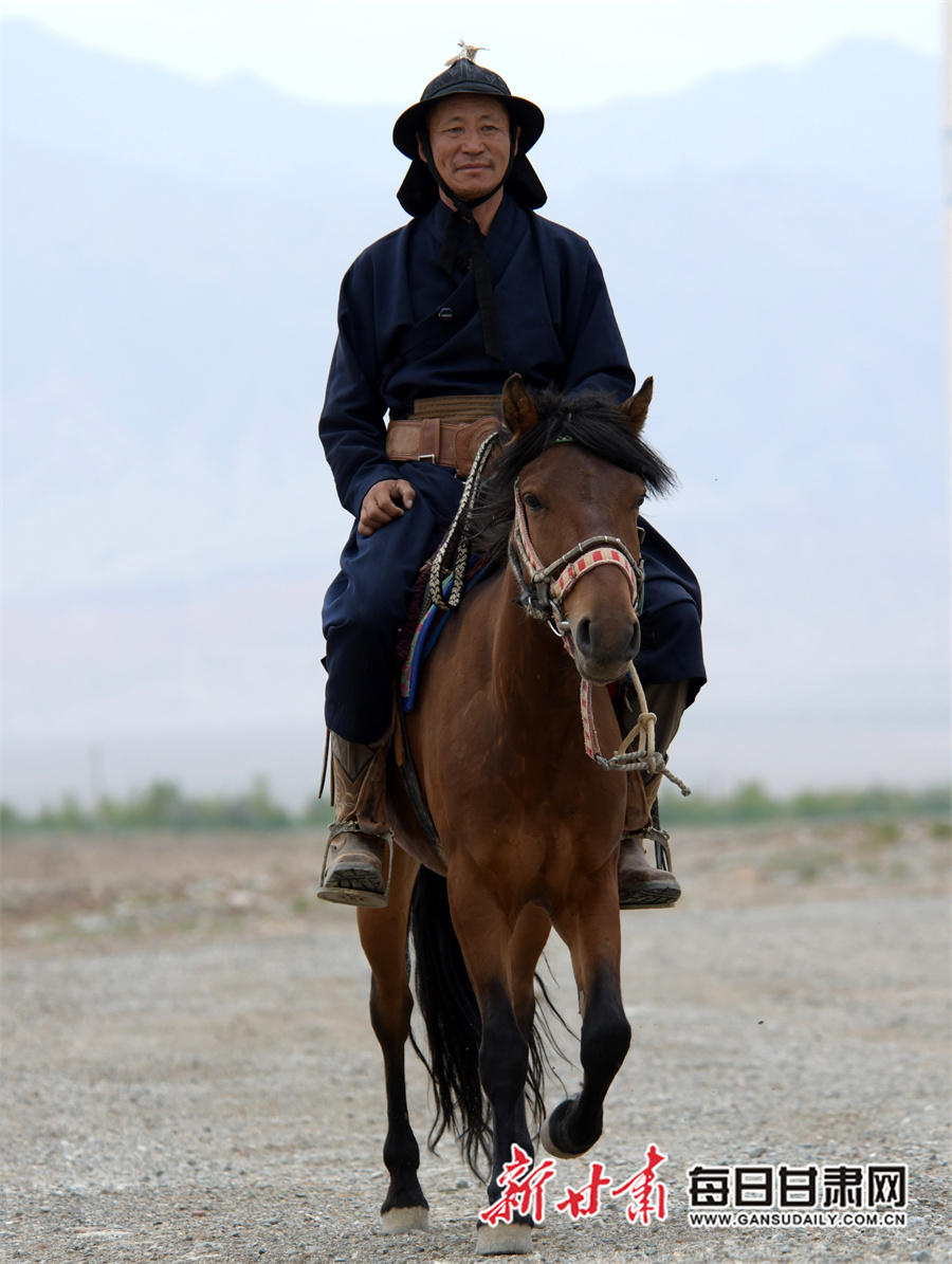 马背上的“新牧人”新军
