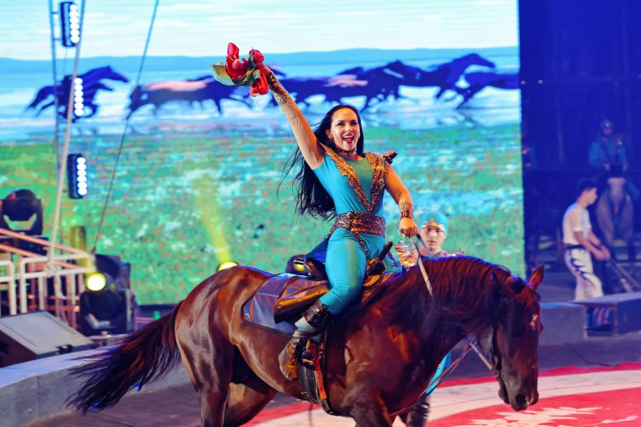 山东日照:“夜经济”绘就消费新图景