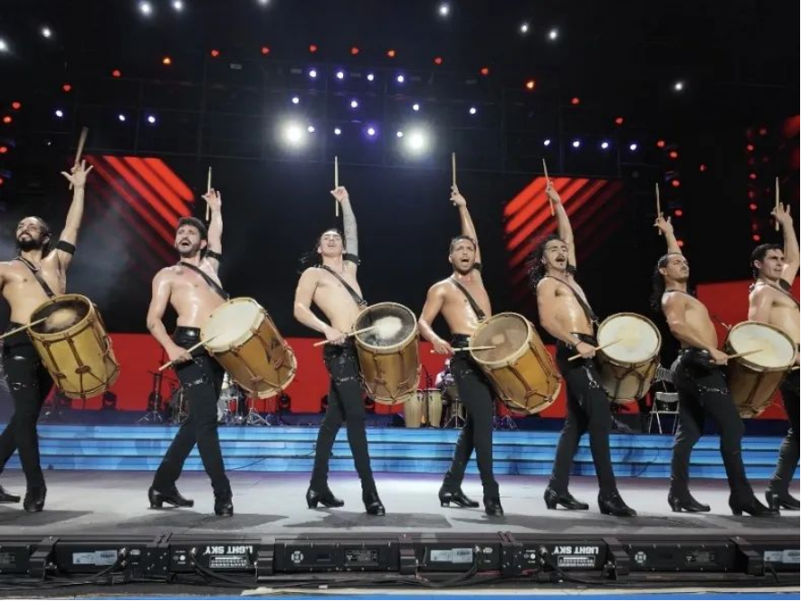 南美烈焰持续在青岛西海岸新区金沙滩啤酒城燃烧！