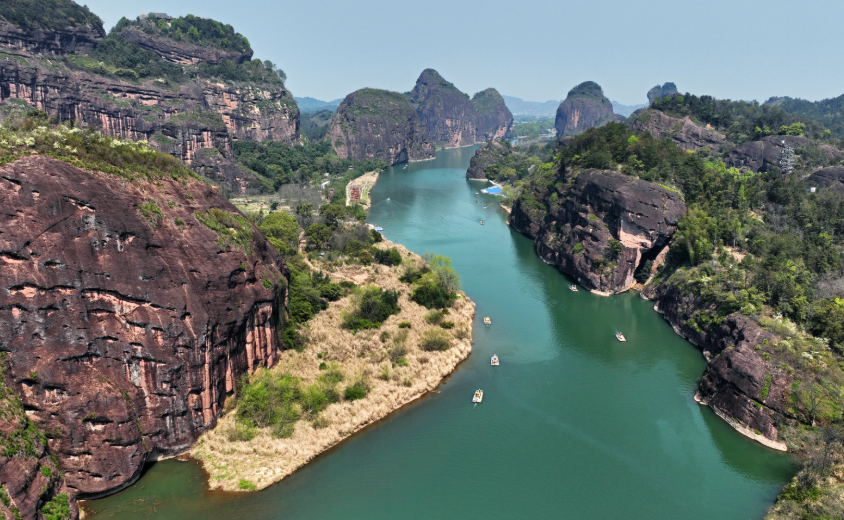 风光秀丽的龙虎山景区。图源新华社