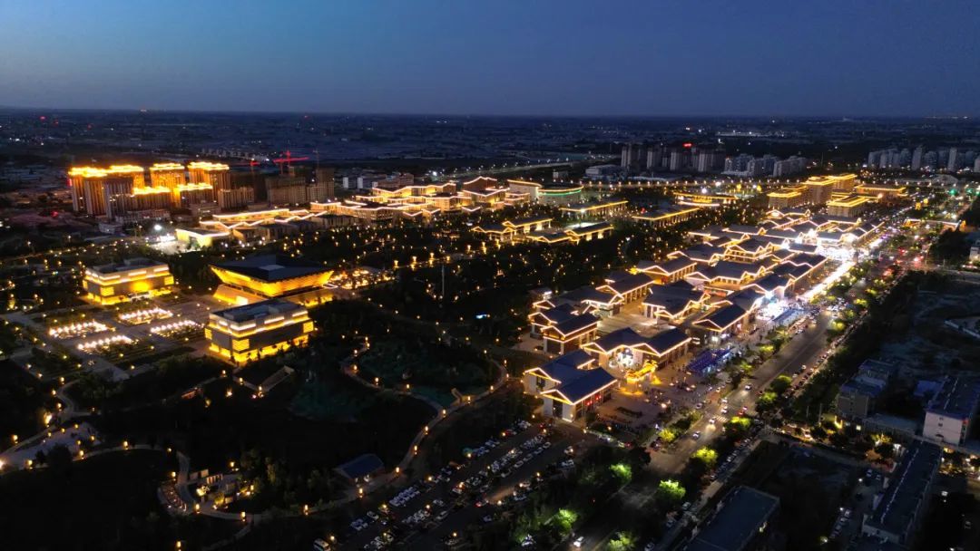 流光溢彩的甘肃天马大景区 新甘肃·甘肃日报通讯员 姜爱平