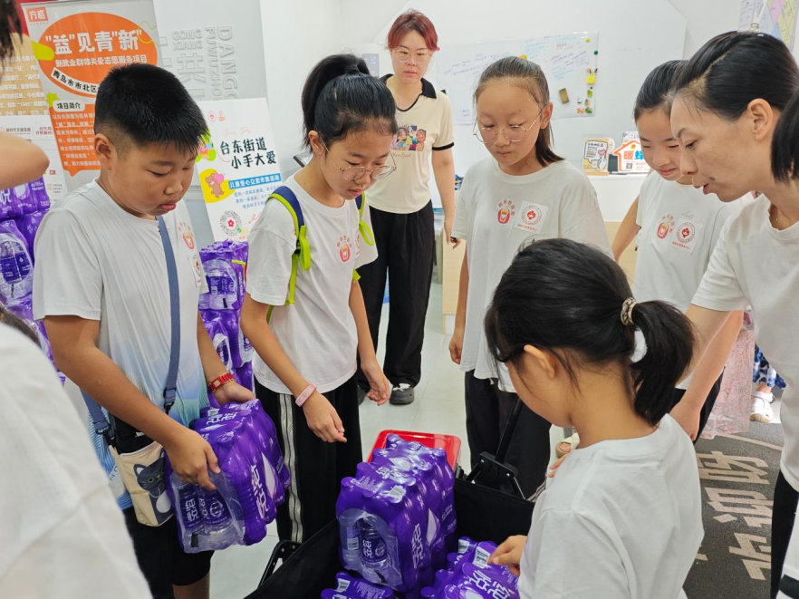 全环境立德树人|“一瓶水也是爱” 台东街道“小运水工”上线啦
