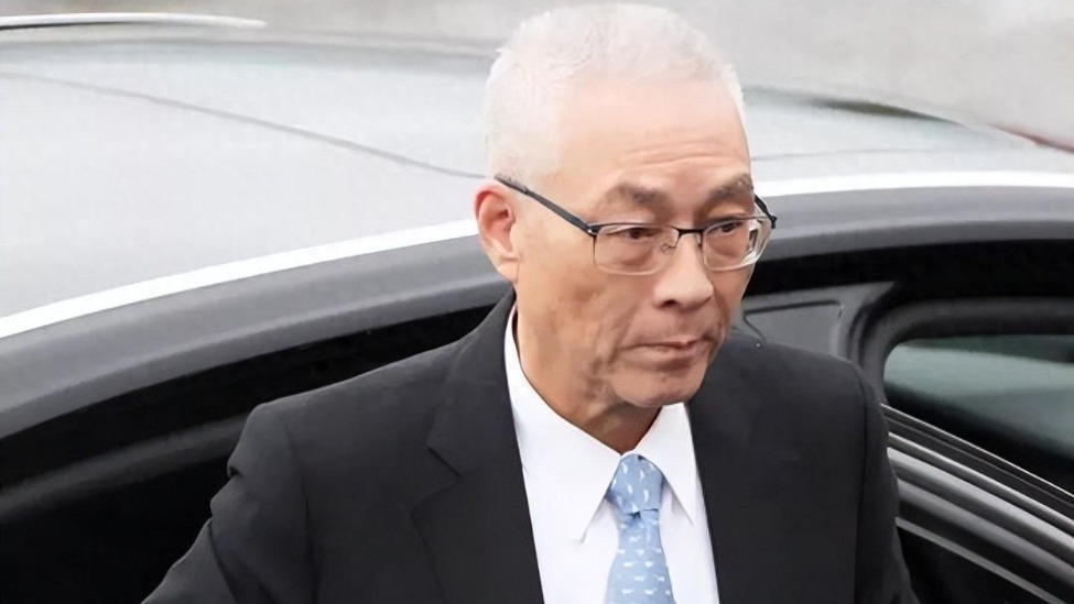 遭冒名顶替攻击国民党与马英九，吴敦义报案，怒批意图离间蓝营_凤凰网