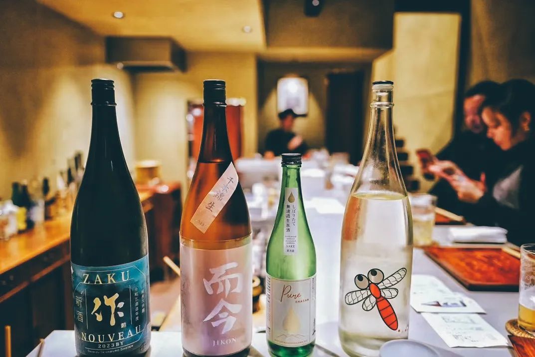 警固ふるや餐厅环境