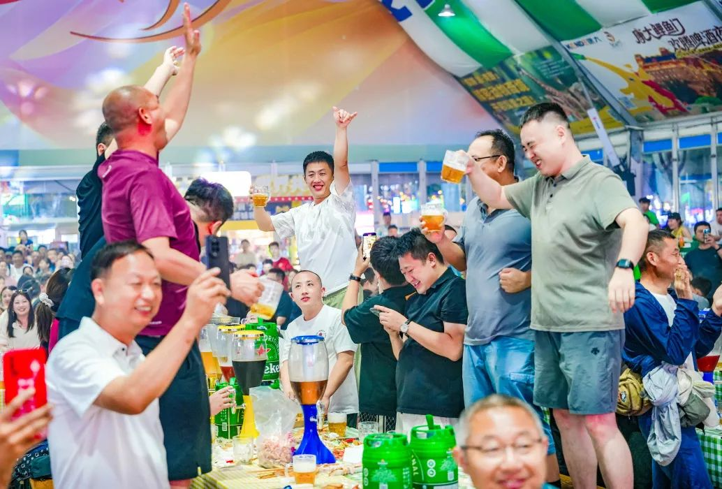 优惠来了！青岛西海岸新区金沙滩啤酒城9个啤酒大篷齐放“惠民大招”