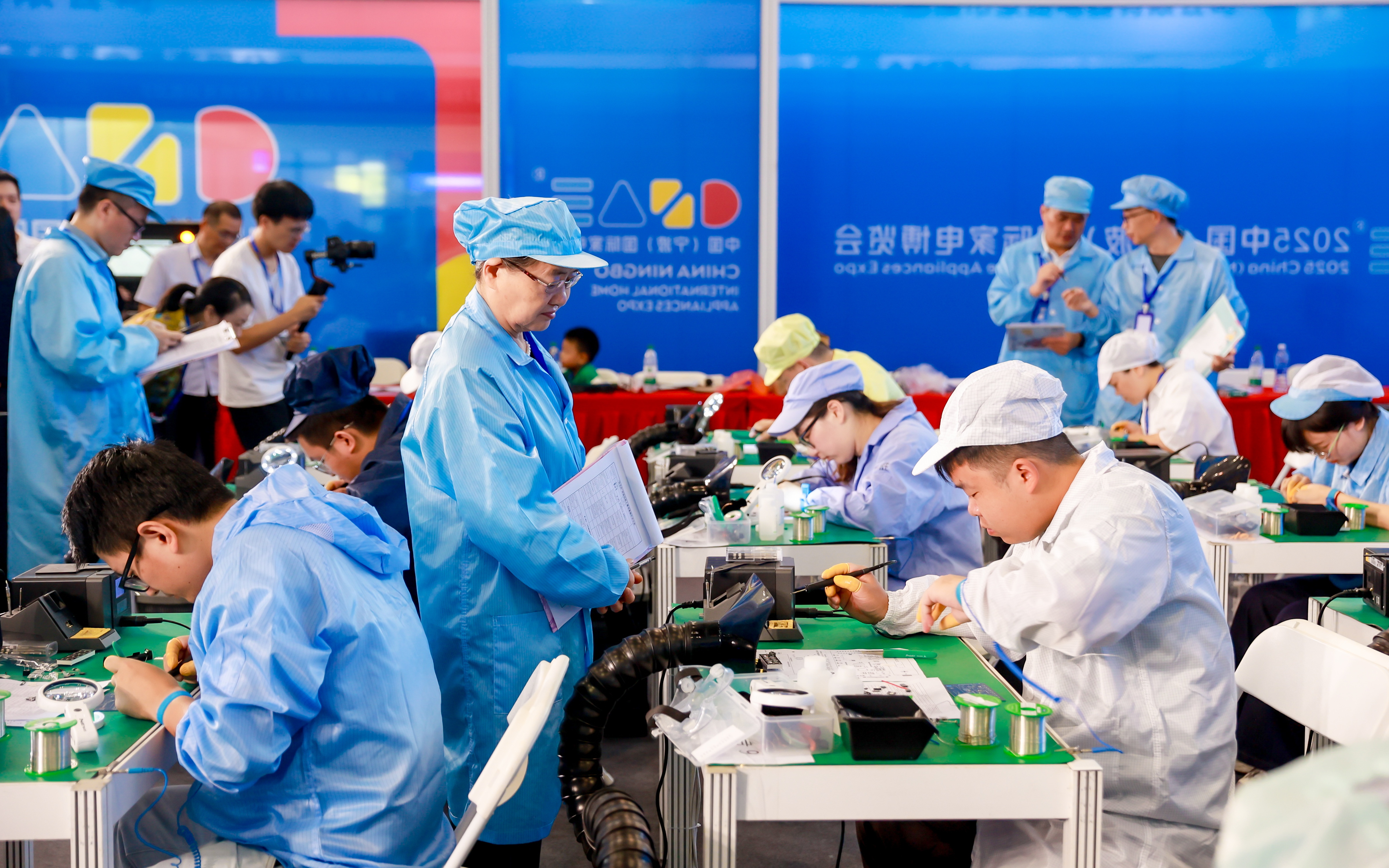 賦能產(chǎn)業(yè)新升級(jí)，雙線市場(chǎng)增動(dòng)力 2025中國(guó)（寧波）國(guó)際家電博覽會(huì)舉行