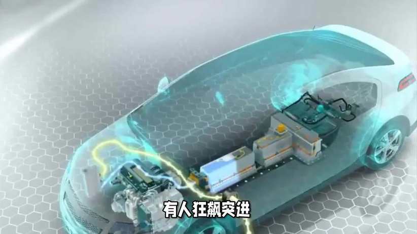 冰火两重天：7月新能源车市格局重塑，谁主沉浮？