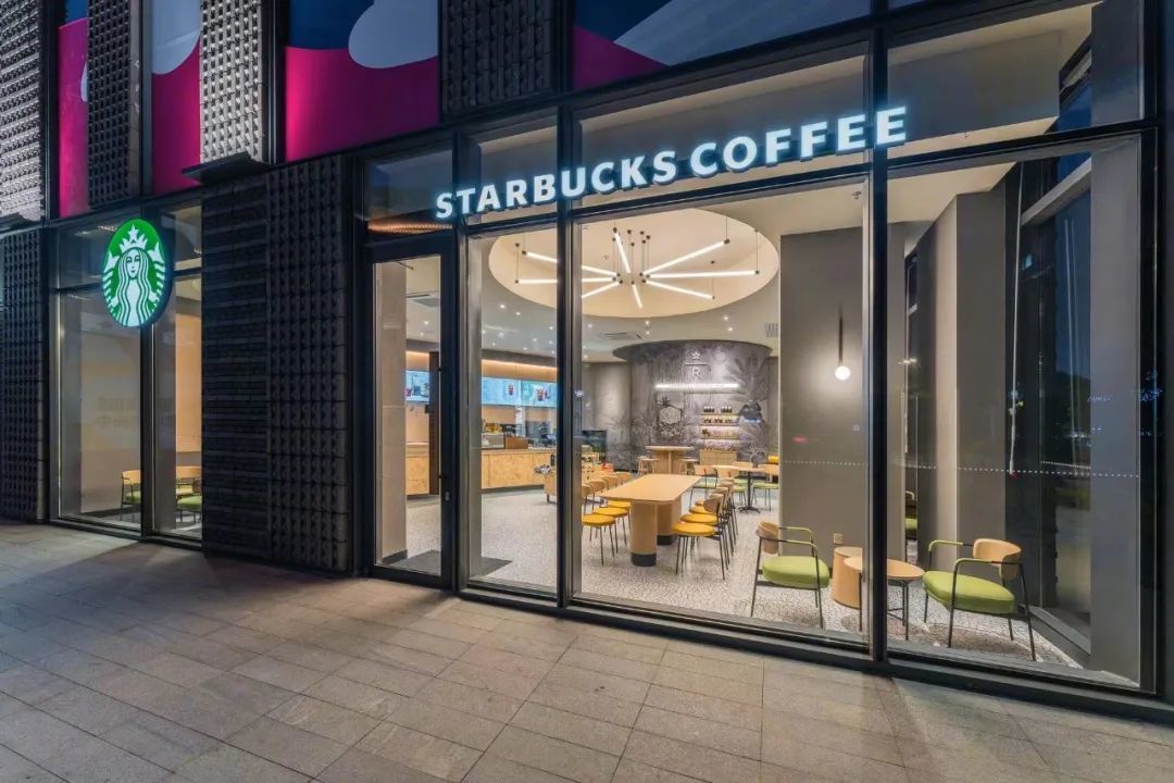 业绩回暖后,星巴克对自己想要什么更清楚了