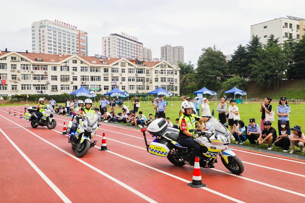 青岛公安青少年警训营“少年出海 淬炼警彩”火热报名中！