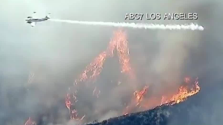 美国加州西南部突发山火，3小时蔓延410公顷