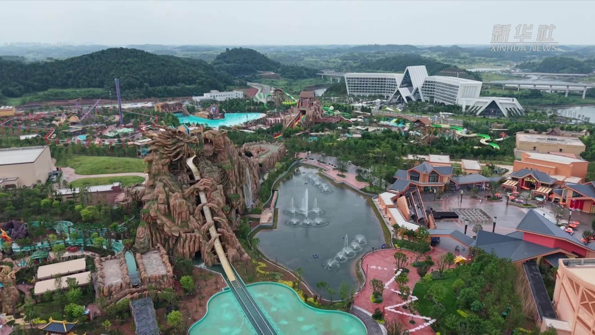 资阳方特国色春秋开门迎客