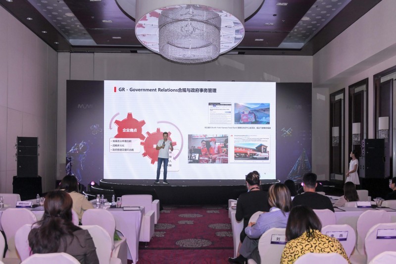 瞬屿momi首创资金托管机制 破局中高端独立摄影市场信任困境