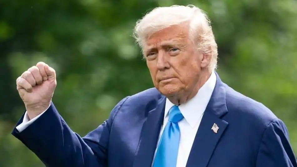 美俄峰会下周五阿拉斯加登场，特朗普称协议涉及俄乌领土互换