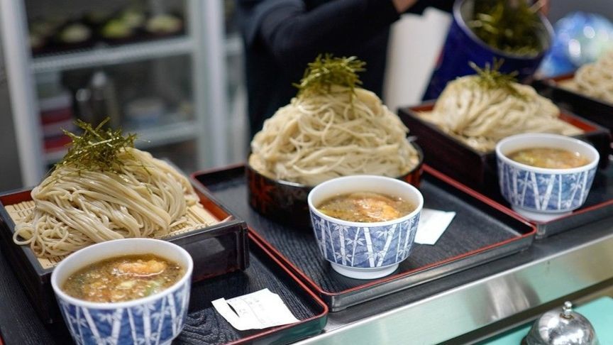 看看北海道议会食堂里“公务员”吃点啥