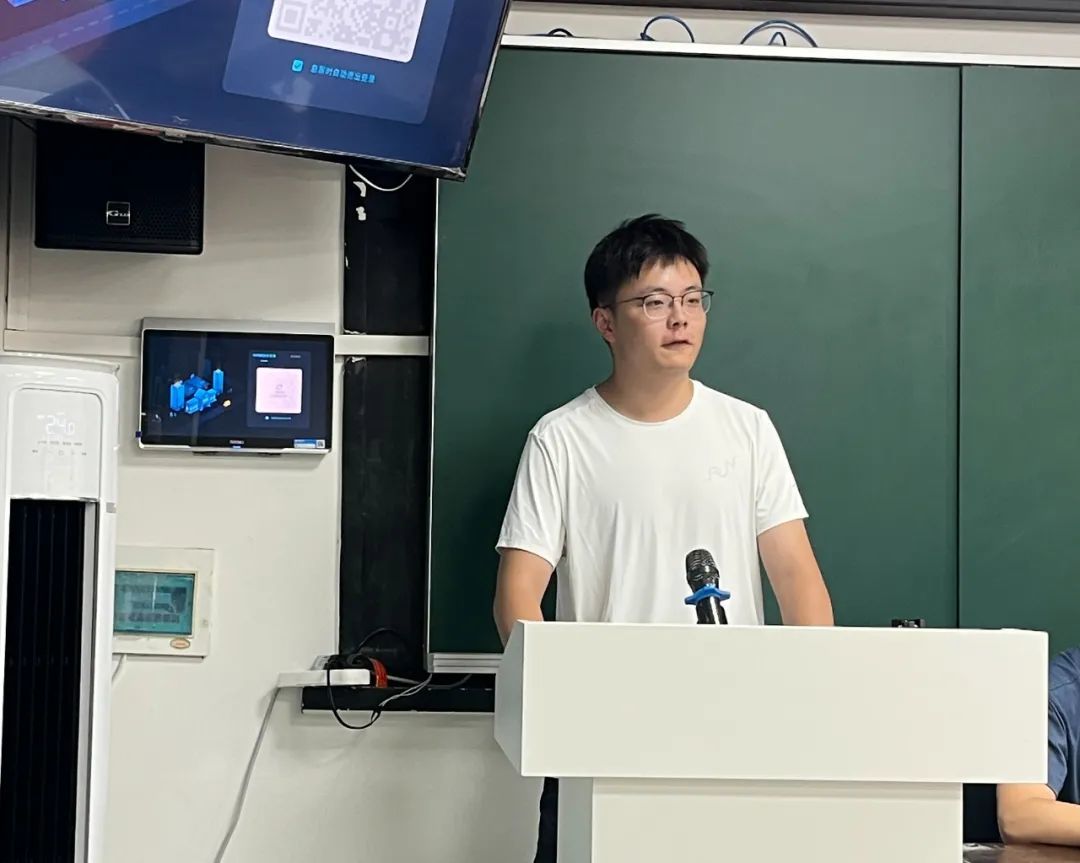 世界冠军汪顺为这群甘洛青年“签名应援”,青春真的太燃了