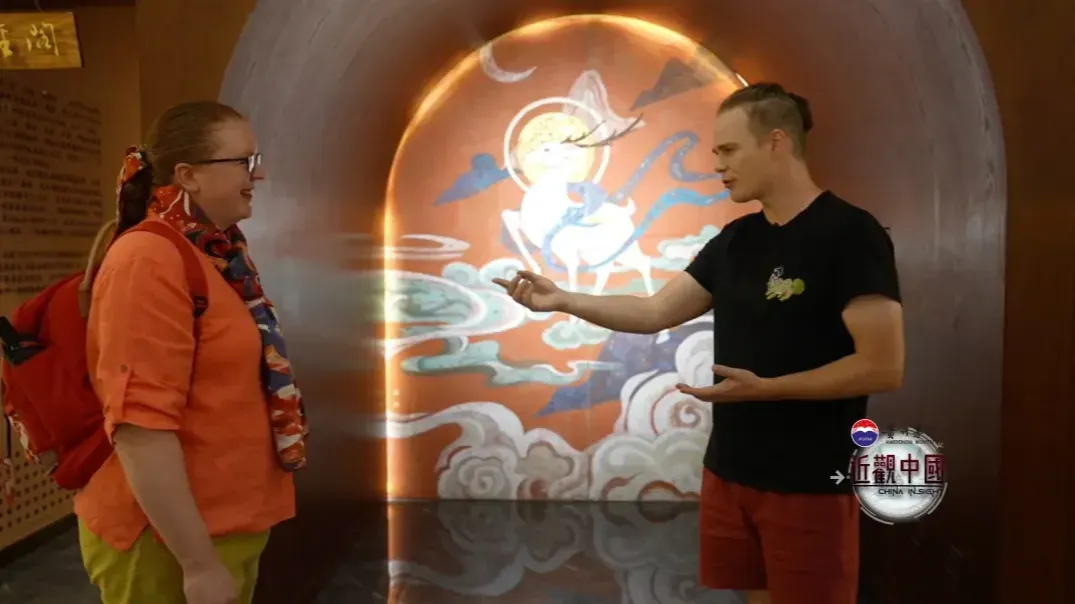 俄罗斯教授为何如此痴迷九色鹿和敦煌？答案就在莫高窟