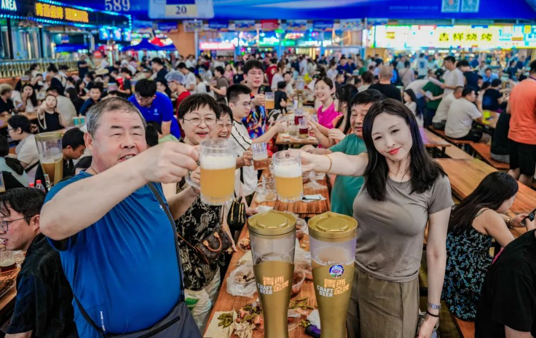 优惠来了！青岛西海岸新区金沙滩啤酒城9个啤酒大篷齐放“惠民大招”