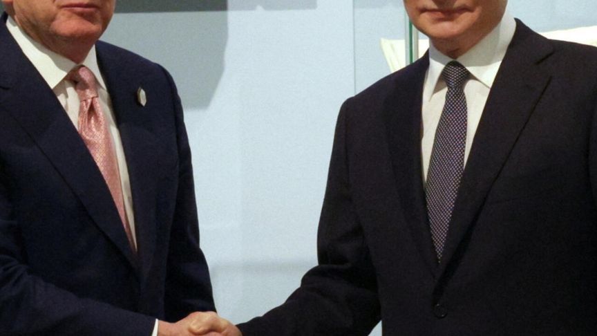 8.8大限将至美国三管齐下施压    美国总统特使抵俄最后外交努力