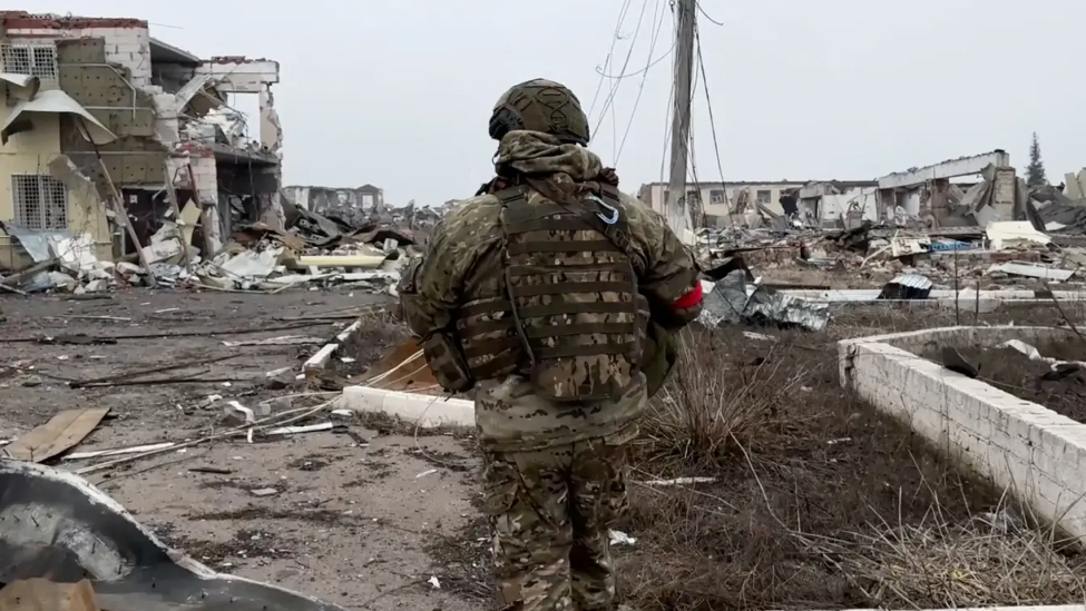 34架俄军无人机夜袭！乌克兰洛佐瓦遭开战以来最猛烈轰炸