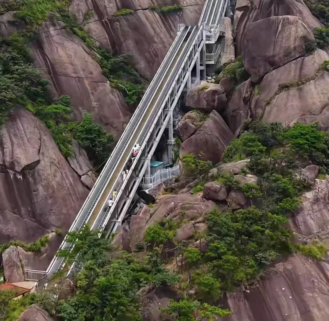 灵山扶梯。图/社交媒体