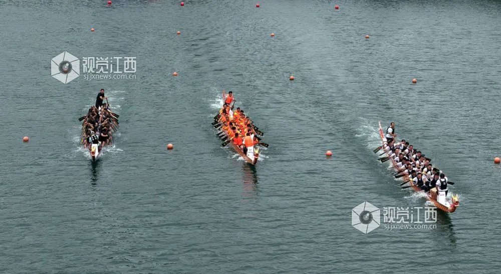 舉辦2025龜峰民族龍舟邀請賽（視覺江西 艾世民 攝）