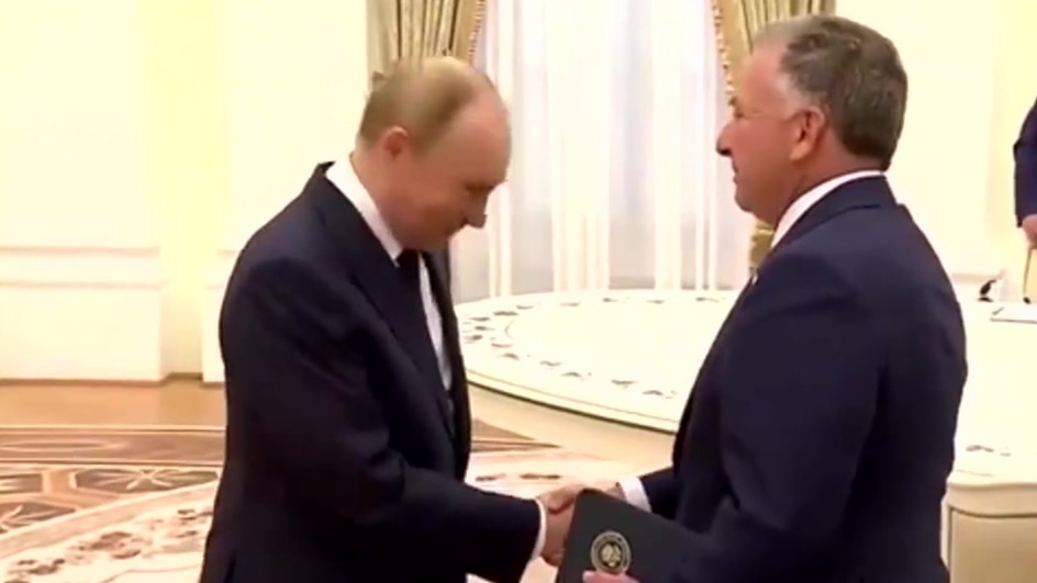 普京第五次接见美国特使，美俄秘而不宣的妥协将揭晓？