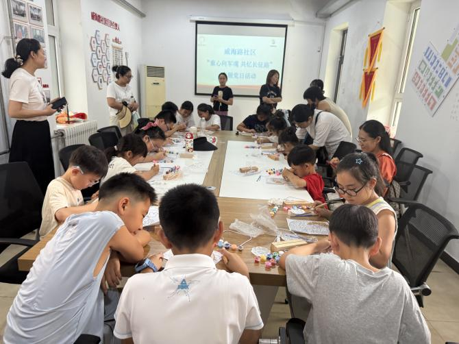 全环境立德树人——童心向军魂 共忆长征路 台东街道开展多维红色教育活动