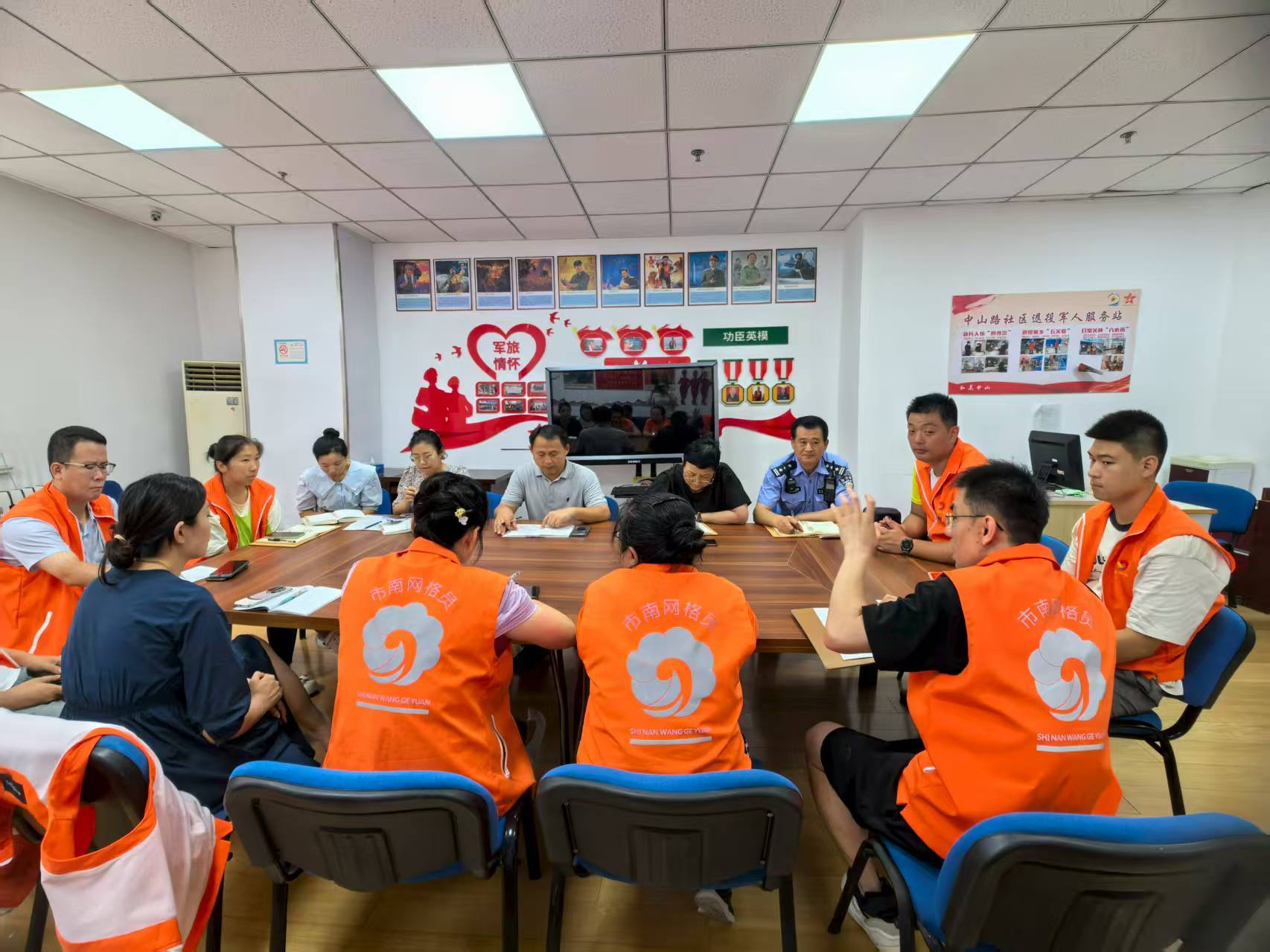 市南公安：以 “柔警舒心促和” 绘就景区调解金名片