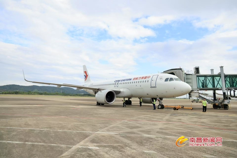 南昌往返新加坡直飞航线复航(图)