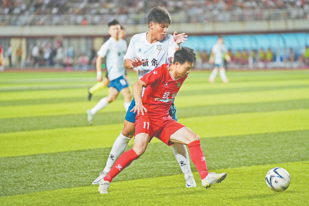 7月19日，新余市體育中心，撫州隊對戰新余隊，新余隊高壓逼搶。