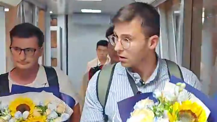 法国小伙捐赠抗战照片后来到中国，参观七三一部队罪证陈列馆