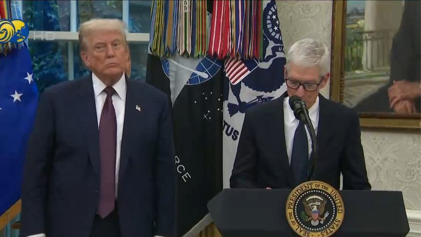 追加千亿美元！特朗普宣布苹果史上最大规模投资，“他们正回家”