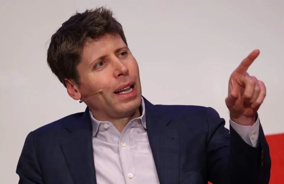 DeepSeek终于把OpenAI逼急了