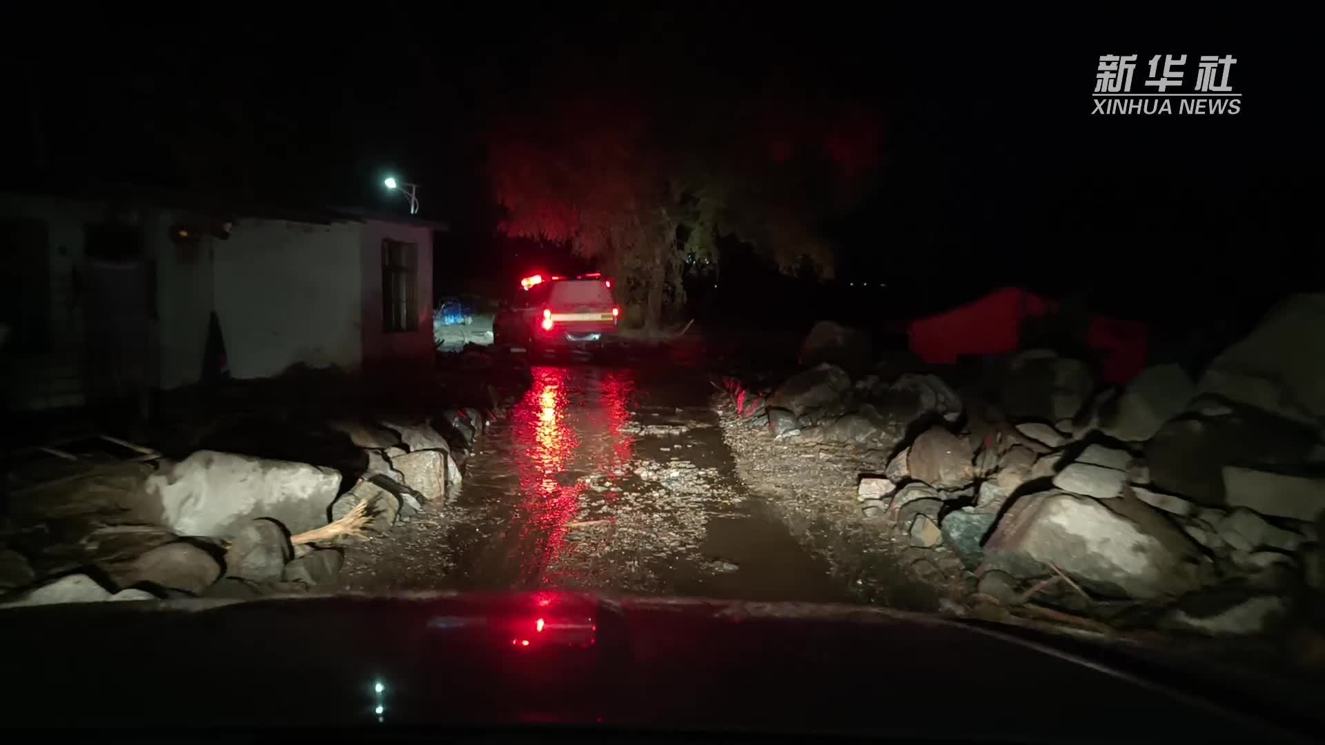 记者直击：榆中洪灾重灾区马莲滩村抢险进行中