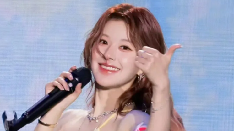 赵露思困境太难解！蒋劲夫就是例子，最坏可能赔违约金并断送星途封面图