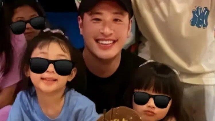 宣云为潘玮柏庆生，首晒女儿正脸照，长得像爸又像妈，还辟谣二胎封面图