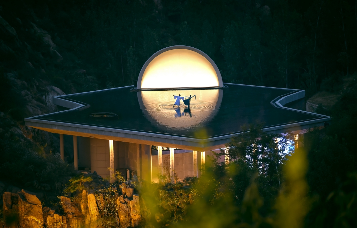 九女峰“故乡的月”沉浸式演出 陈阳摄