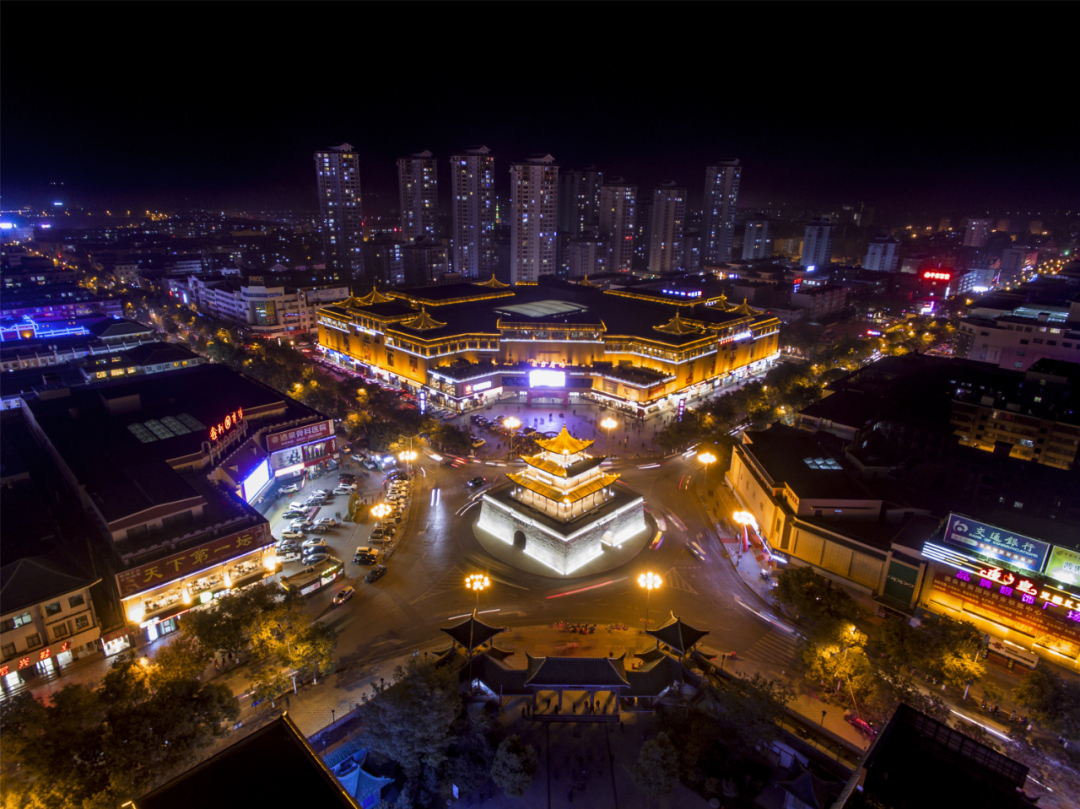 酒泉夜景 图源:酒泉文旅