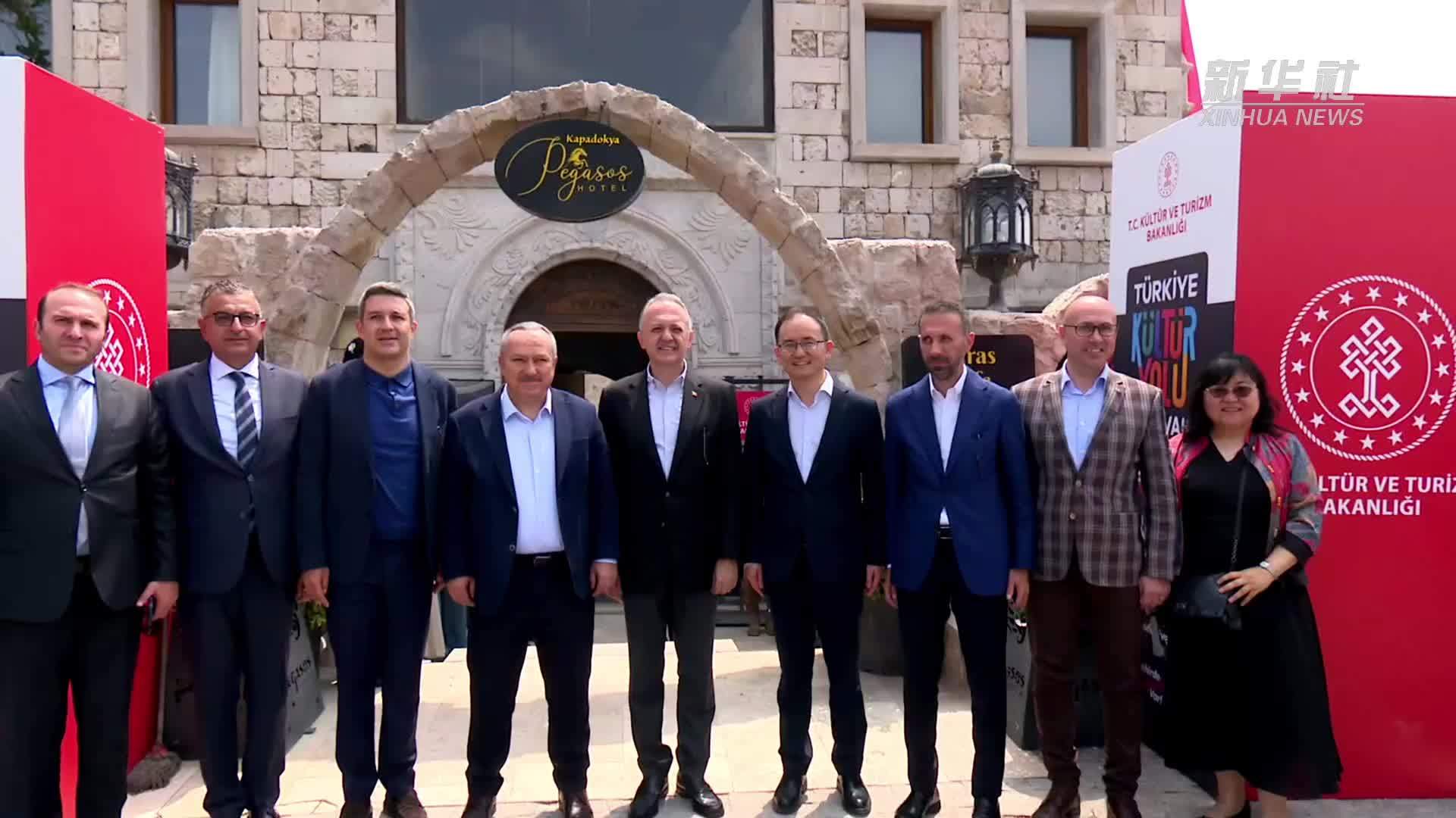 中国书画展走进土耳其卡帕多奇亚