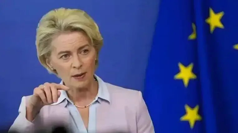 美欧谈成贸易协议，冯德莱恩出卖欧盟利益犯众怒