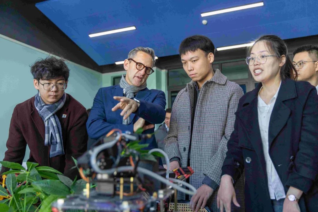 点击查看原始图片