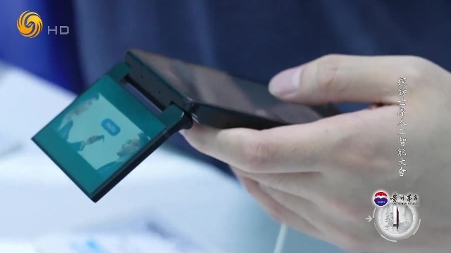 AI翻译机功能太强大，覆盖85个语种，200多个国家和地区，可实现实时翻译