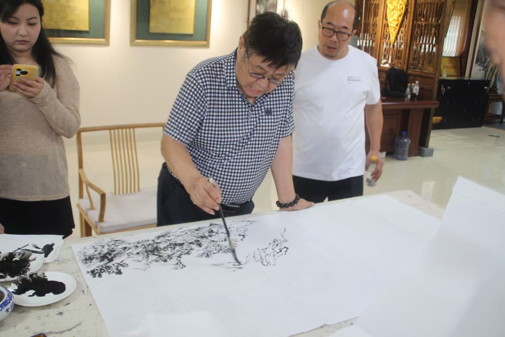 点击查看原始图片