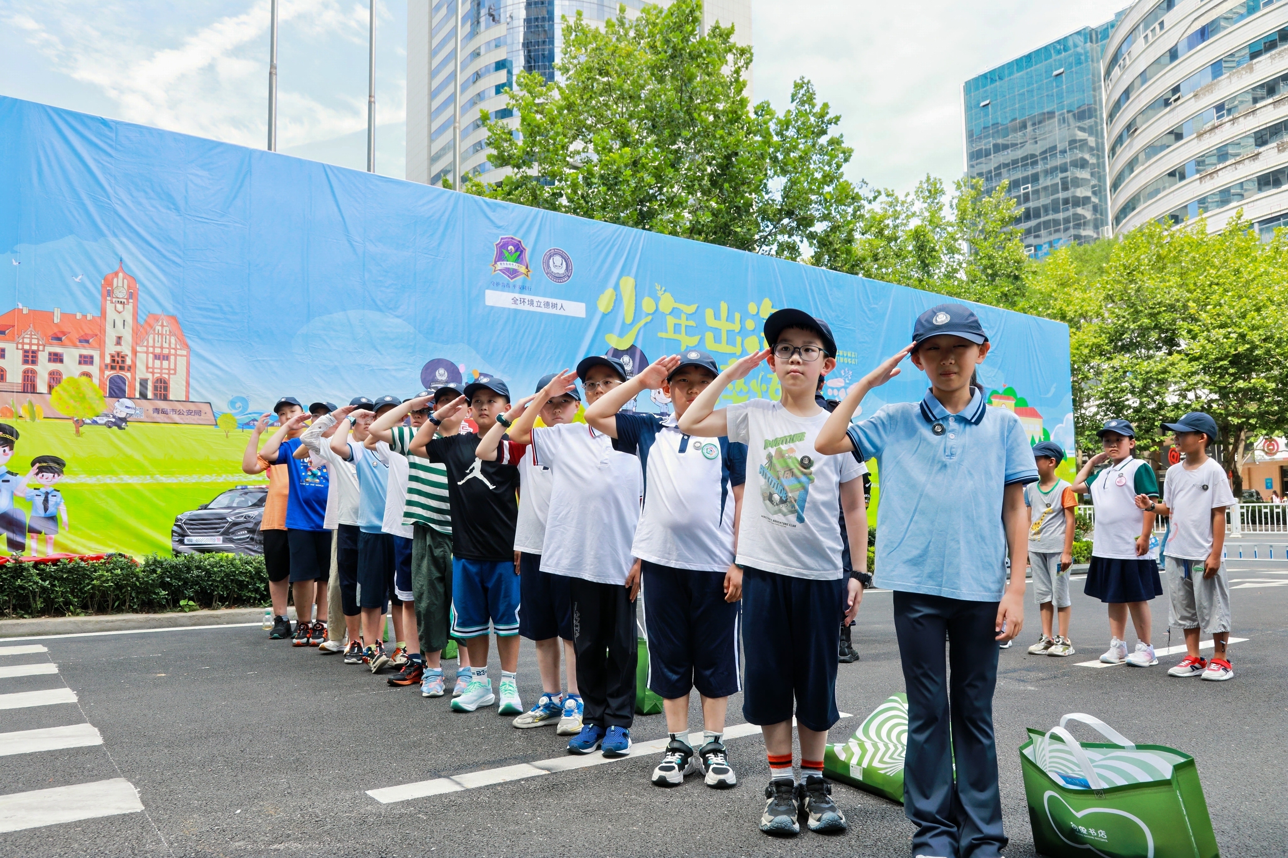 少年出海，淬炼警彩！2025年青岛市公安局青少年警训营燃情启幕