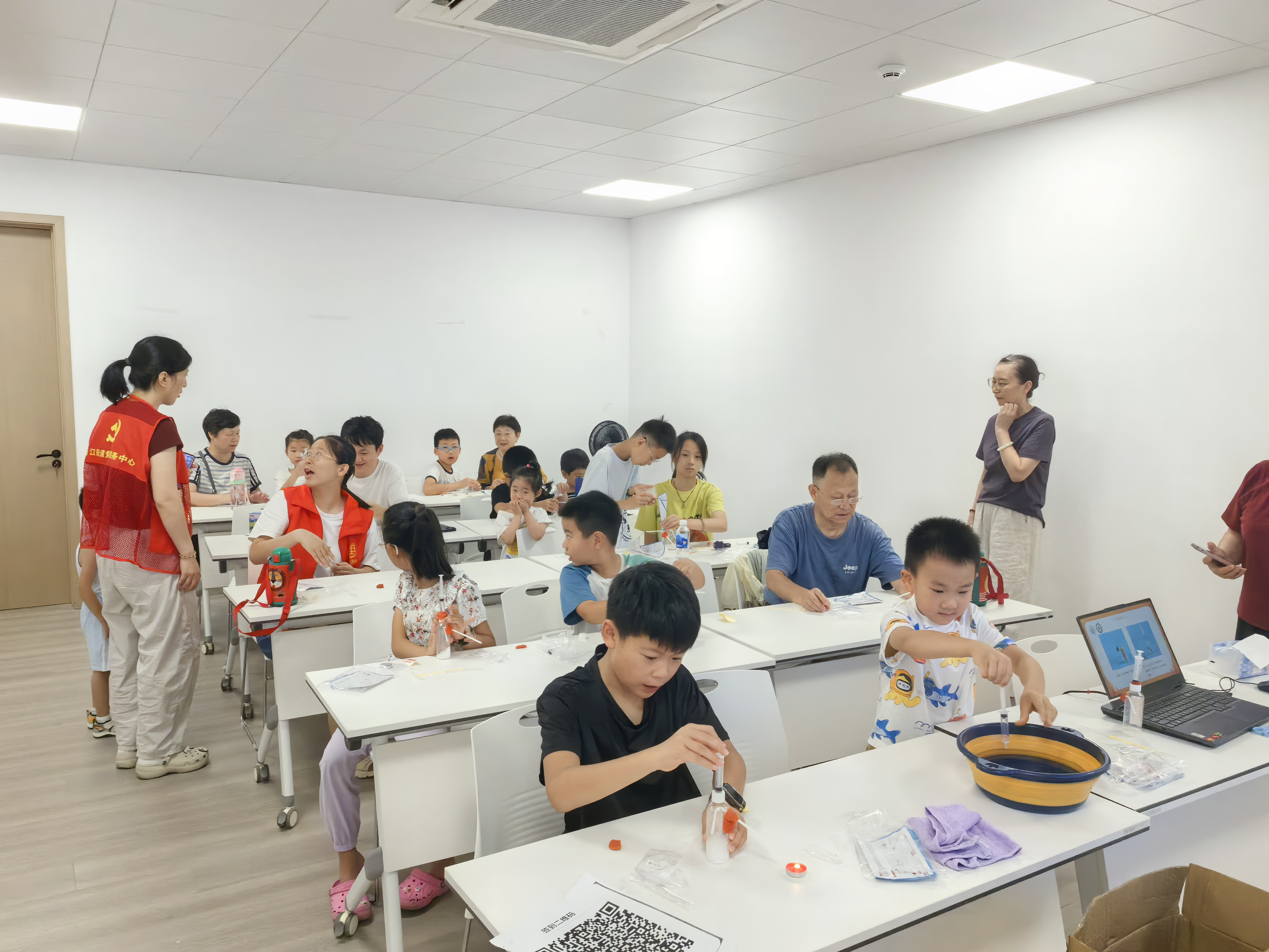 江北万宁社区赋能绿色生活