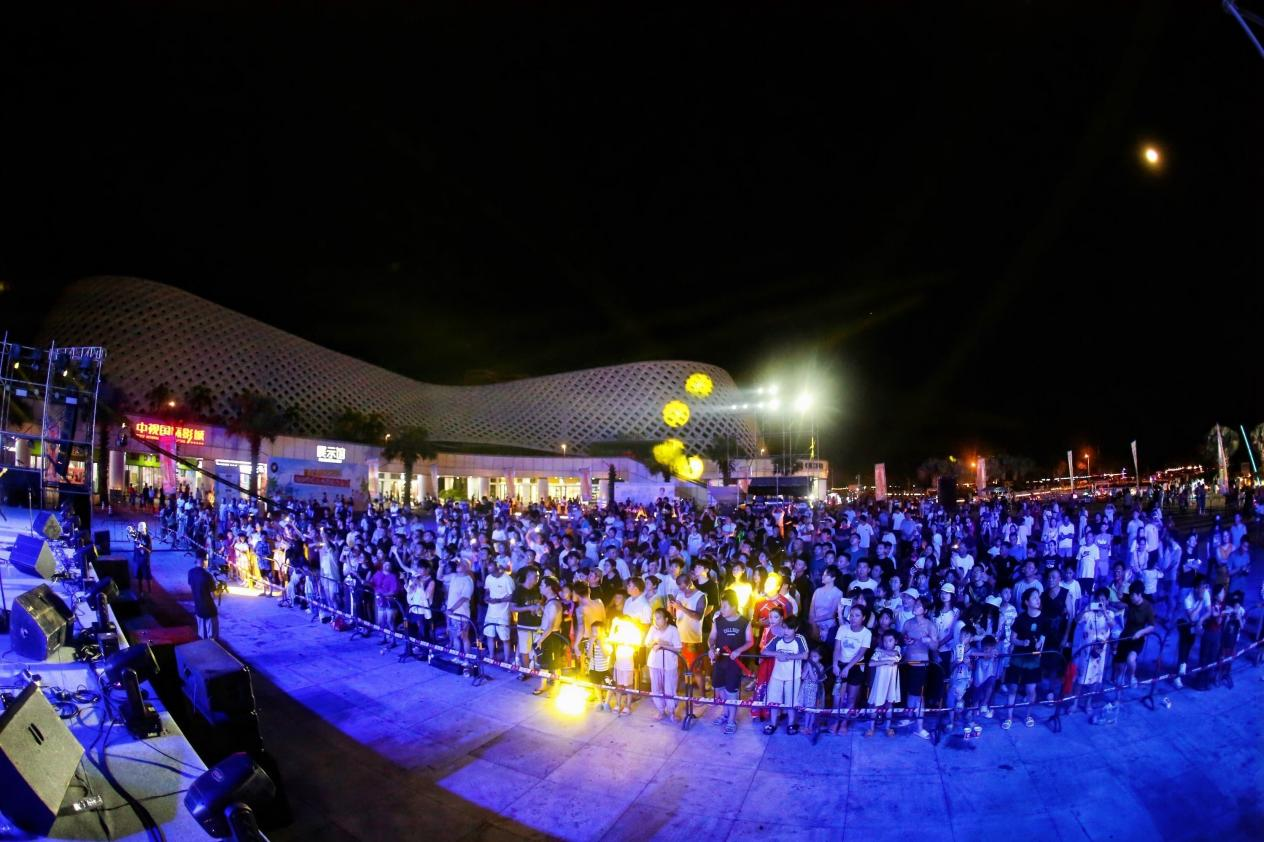 一场音乐季“点燃”一座城——儋州举办“嗨”Future-2025洋浦工业摇滚音乐季