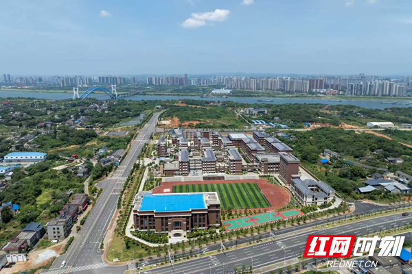 学校.jpg