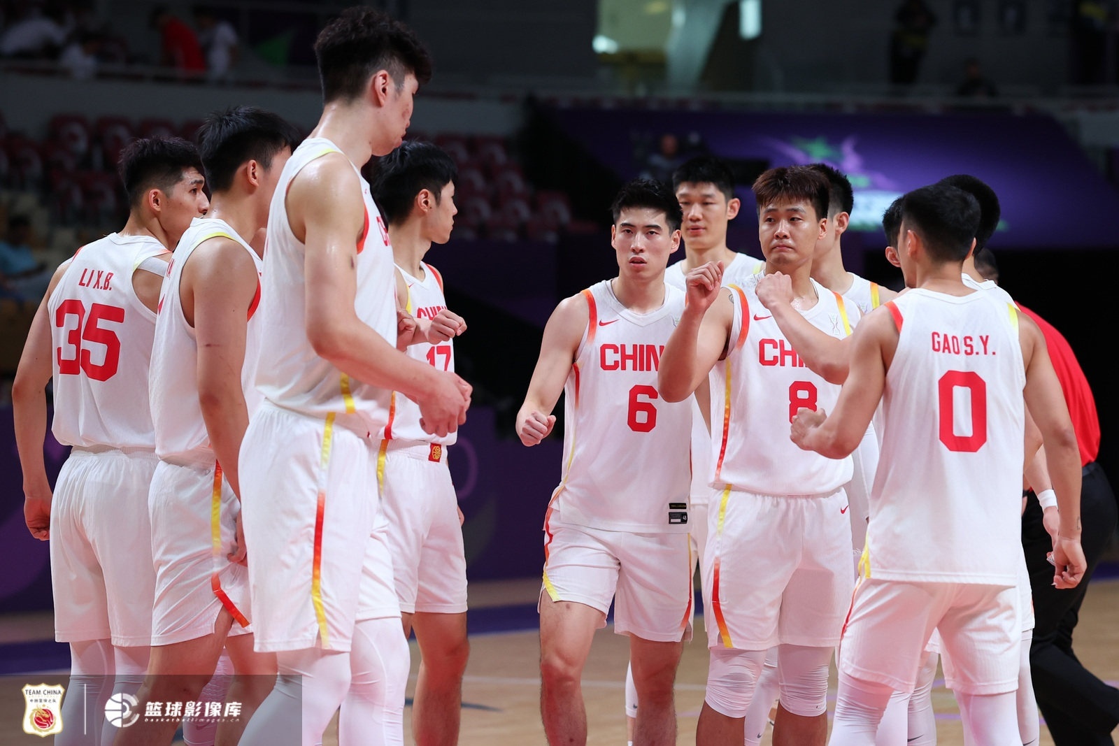 中国男篮力克新西兰，时隔10年再进亚洲杯决赛